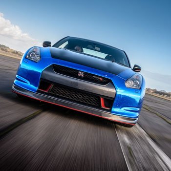 Fast and Furious R35 - Drive Nissan Nismo GT-R On The Track