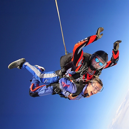 Tandem Skydiving at Hibaldstow Airfield in Lincolnshire Tandem Skydiving at Hibaldstow Airfield in Lincolnshire