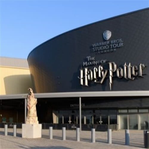 Warner Bros. Harry Potter Studio Tour & Tea | Into The Blue